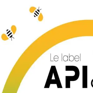 52 communes viennent de recevoir officiellement le label APIcité remis par l’Union Nationale de l’Apiculture Française.