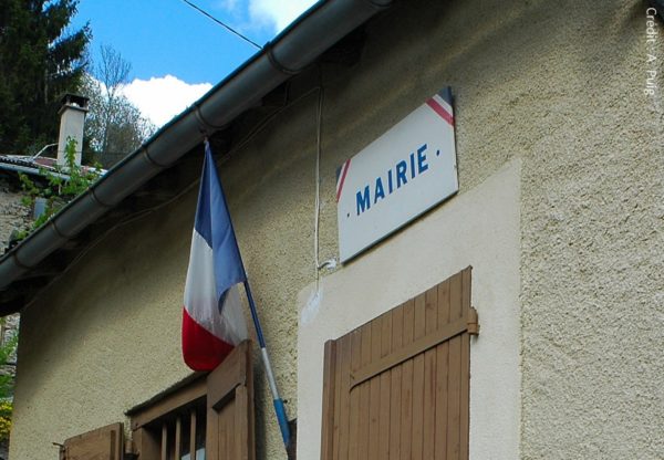 L'AMRF et Sciences Po Lyon se sont associés pour créer Derumac, une formation disponible dès l'automne 2021 visant à former les élus ruraux en France.