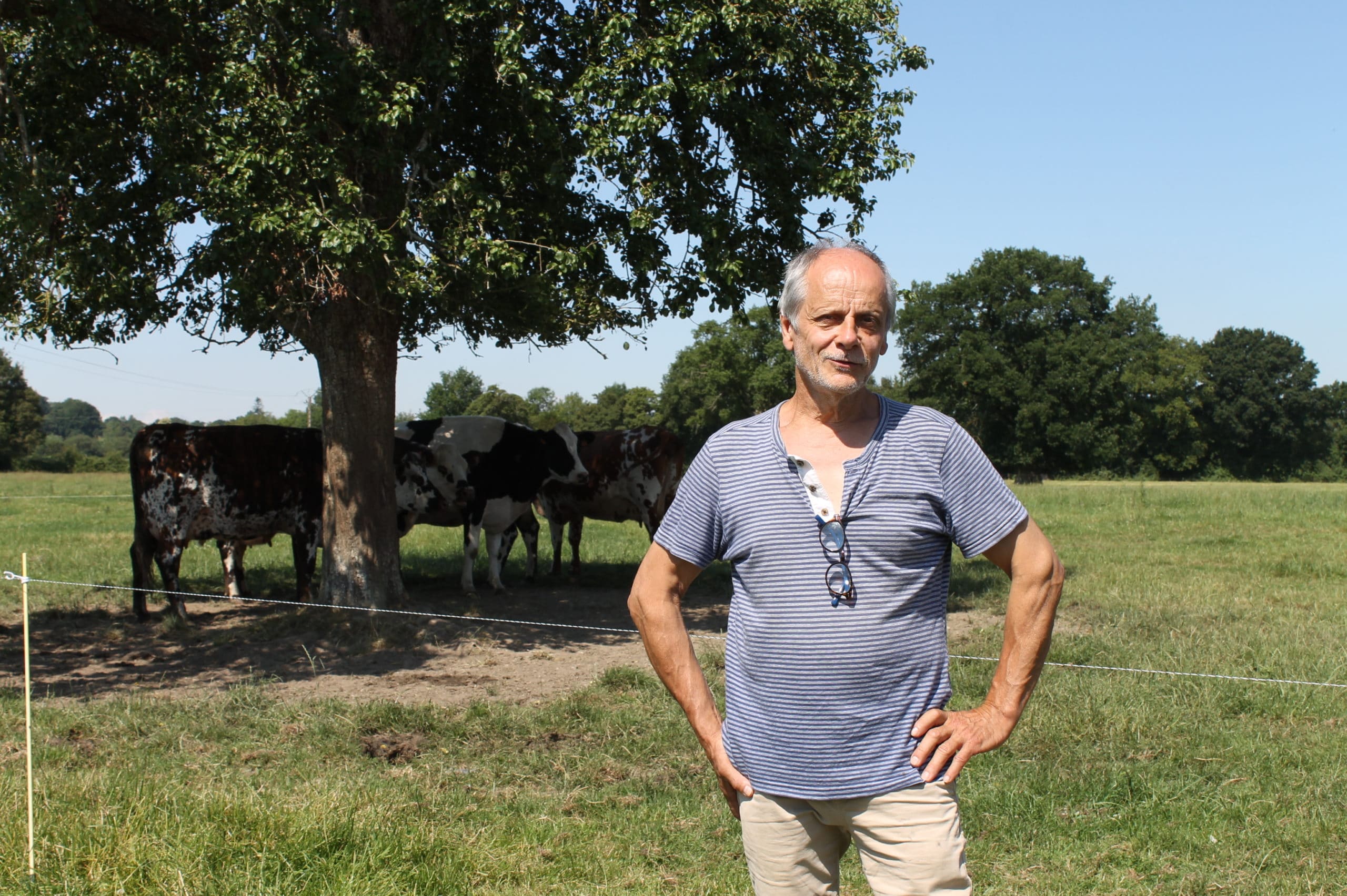 Daniel Denis, éleveur bio prend sa retraite en 2022 et recherche un repreneur.