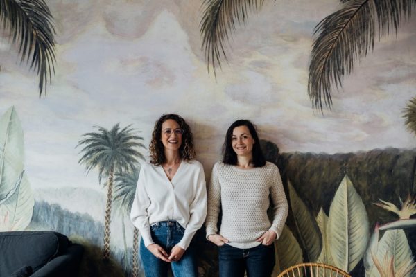 Laëtitia et Julie, fondatrices de Veìr magazine 