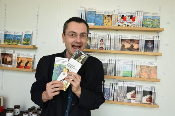 Emmanuel Allasia a créé une entreprise qui réunit ses deux passions : les livres et le chocolat !