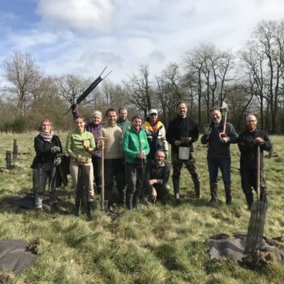 Une petite équipe lors d'une précédente opération de plantation à Clessé