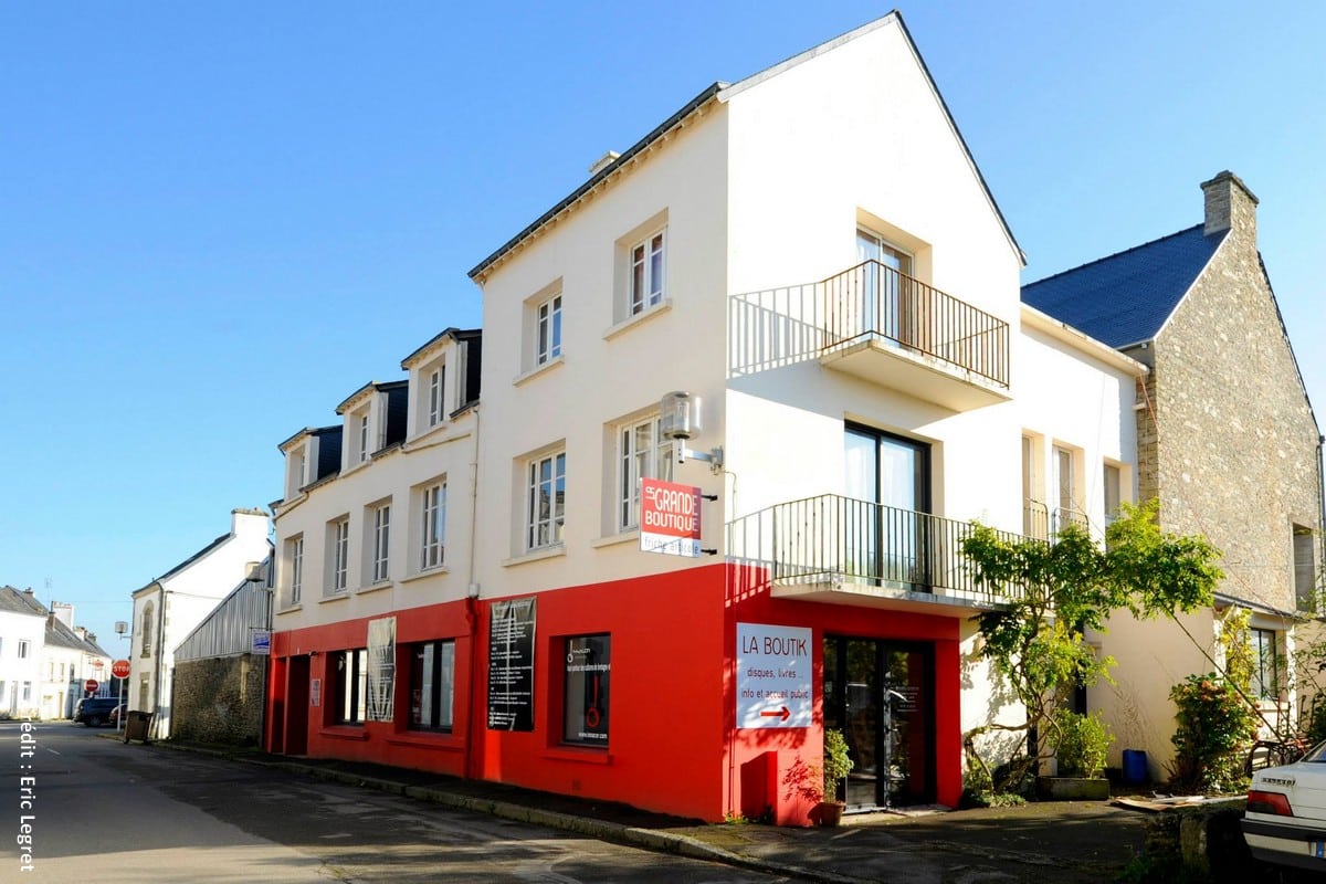 La programmation de ce printemps de la Grande boutique, un étonnant lieu culturel installé au cœur du village morbihannais de Langonnet, s’annonce créative.