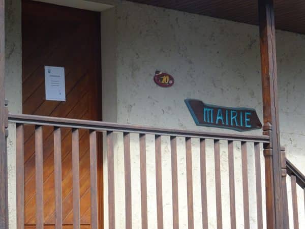 Le Sénat consulte les maires