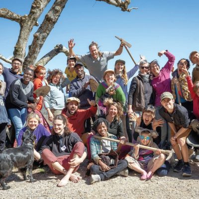 Adrien Naud nous présente Romain Guilbaud, l’un des membres fondateurs de l’éco-lieu Grain&Sens, en Ardèche.